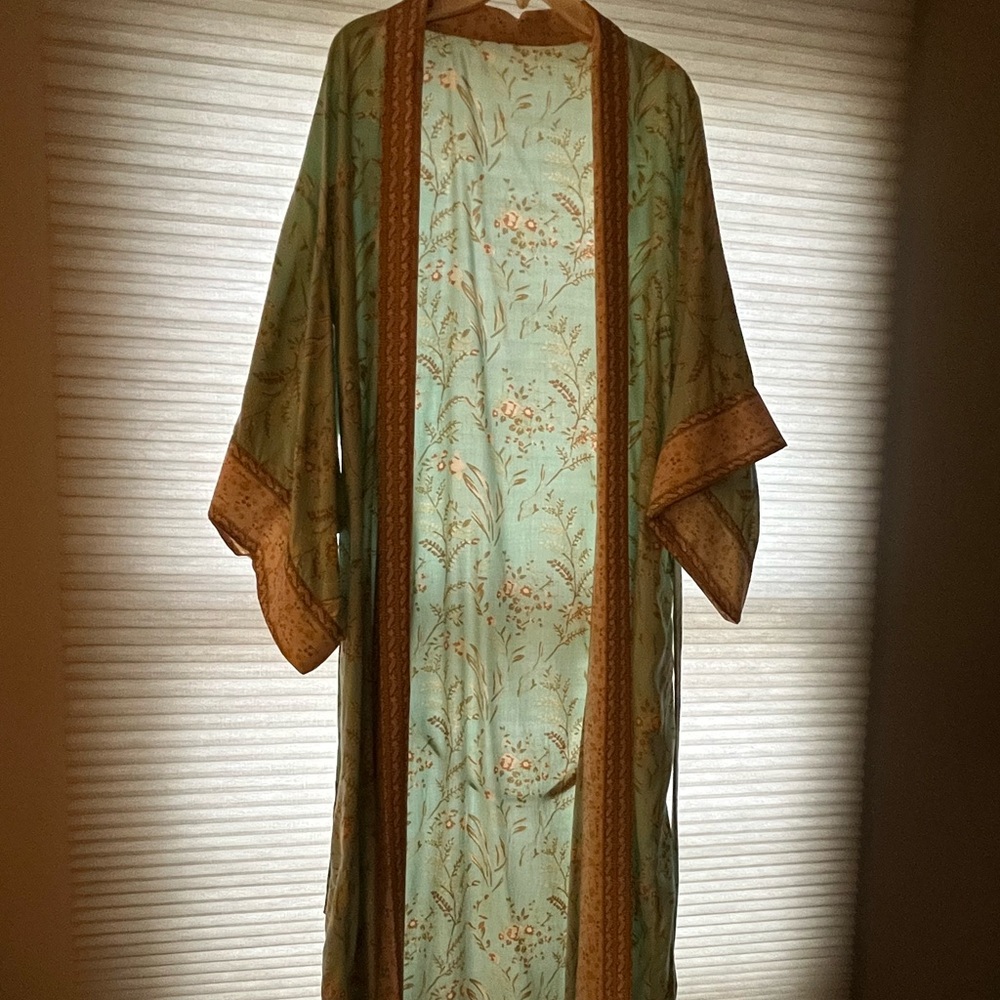Floral Kimono Robe in Green and Gold
